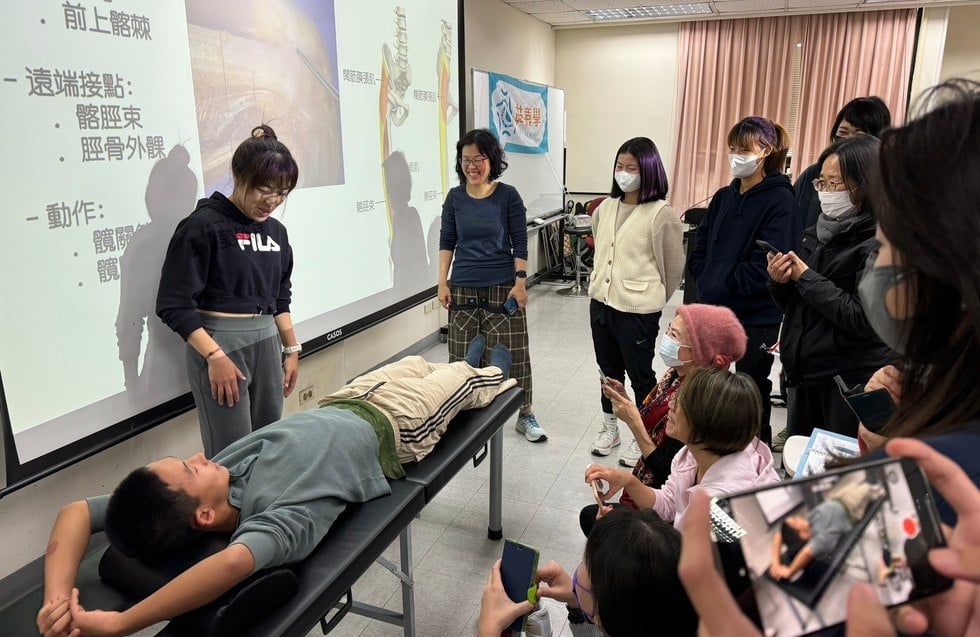 闊筋膜張肌觸診示範